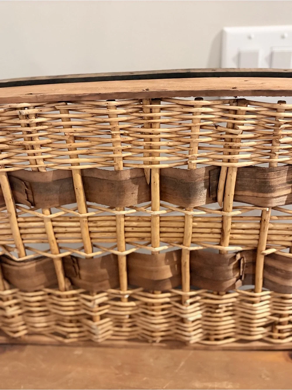 Antique Wooden Frame Willow Splint Basket with Handles Storage Basket 14.5x21x3